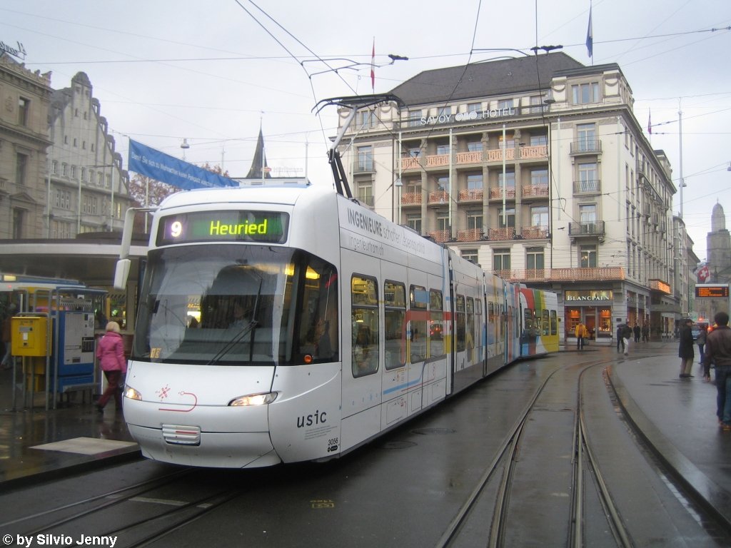 VBZ Nr. 3056 ''Ingenieurtram'' (Be 5/6 Cobra) am 1.12.09 am Paradeplatz