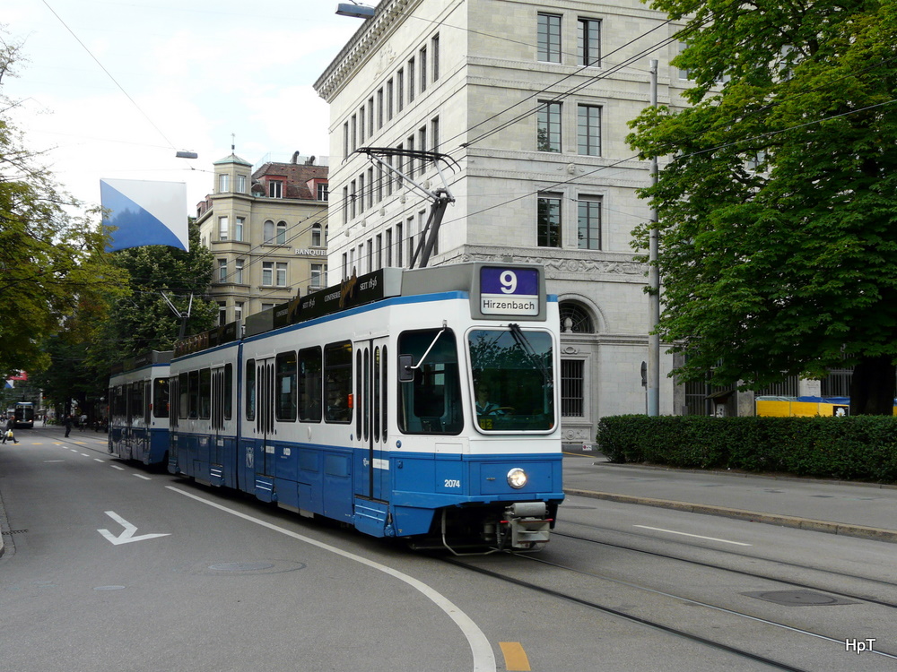 VBZ - Tram Be 4/6 2074 unterwegs auf der Linie 9 in der Stadt Zrich am 10.06.2011