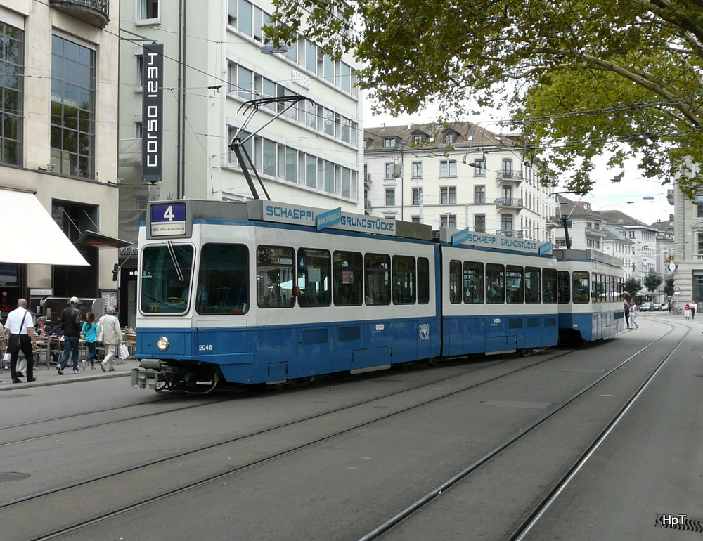 VBZ - Tram Be 4/6 2048 unterwegs auf der Linie 4 in Zrich am 02.09.2012