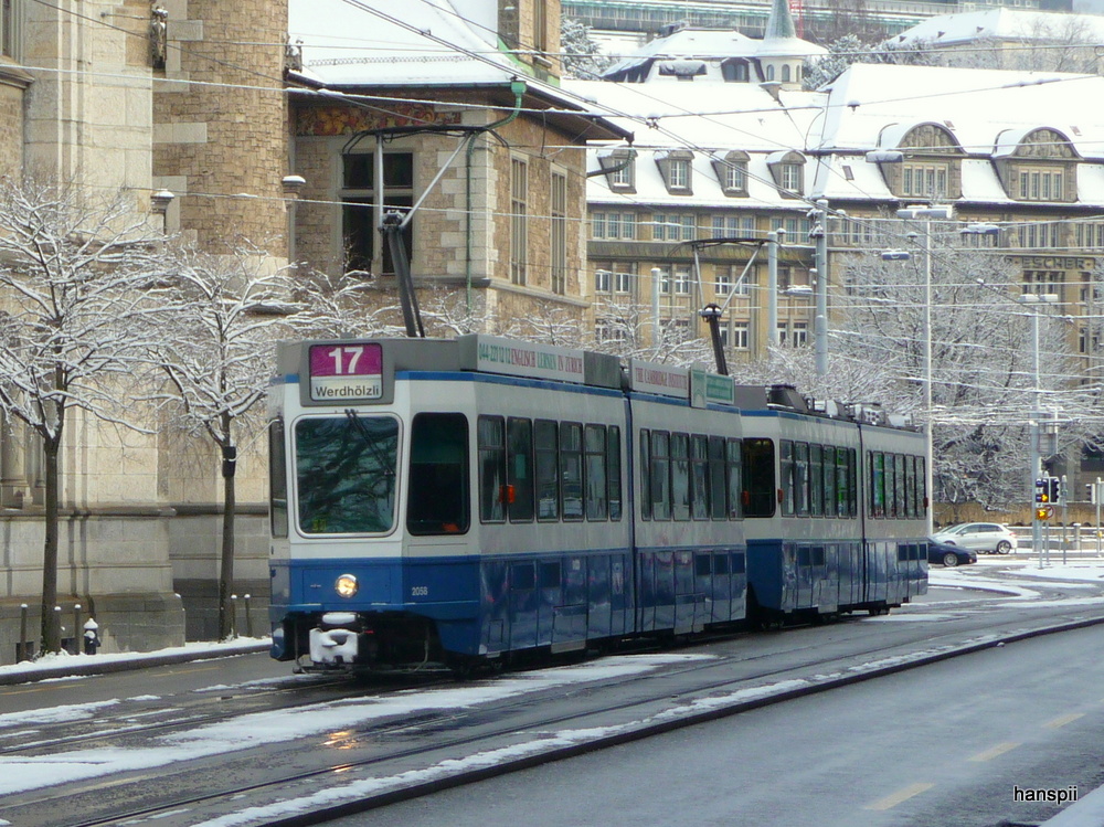 VBZ - Tram Be 4/6 2058 und Be 4/6 unterwegs auf der linie 17 in Zrich am 02.12.2012