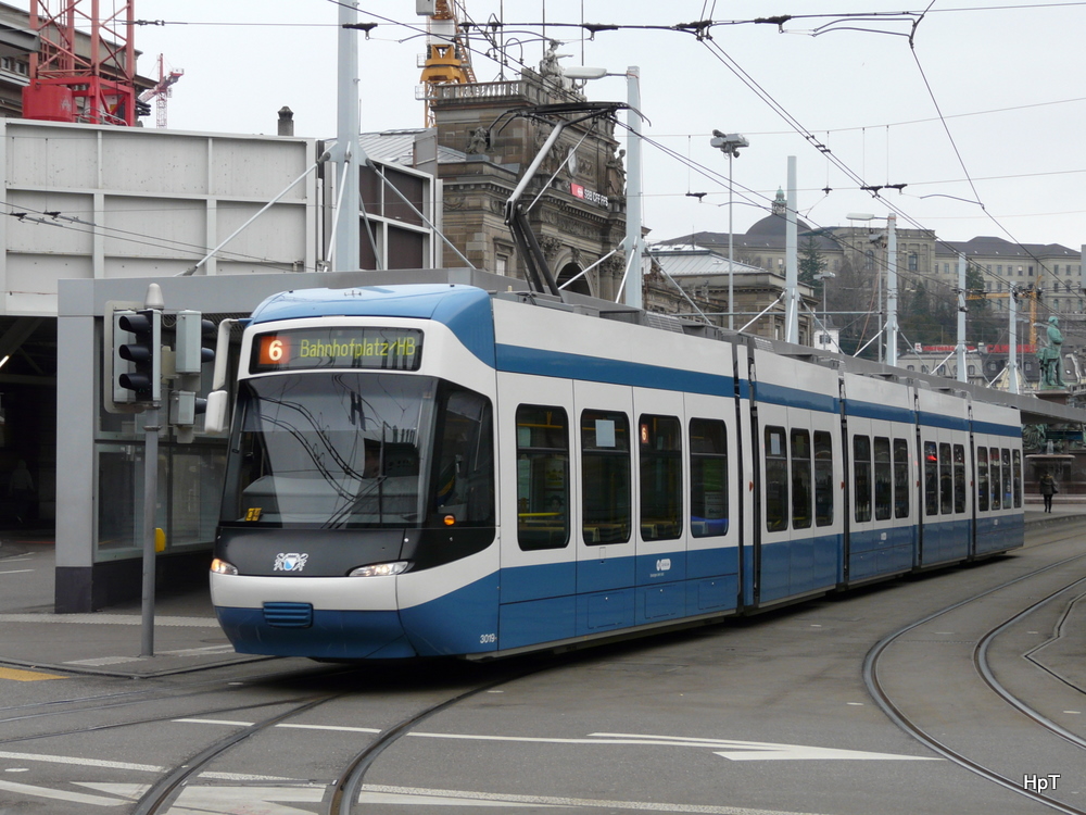VBZ - Tram Be 5/6 3019 unterwegs auf der Linie 6 in Zrich am 01.01.2011

