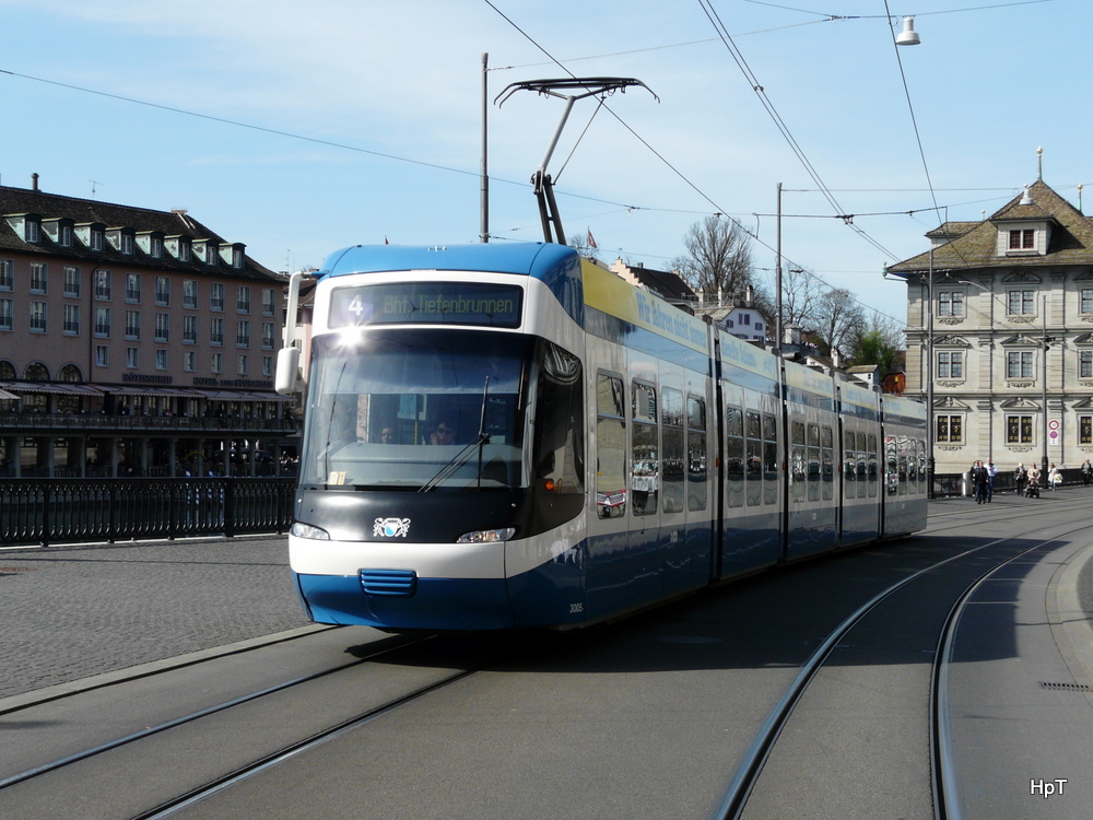 VBZ - Tram Be 5/6  3005 unterwegs auf der Linie 4 in der Stadt Zrich am 01.04.2011