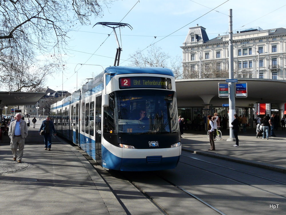 VBZ - Tram Be 5/6 3088 unterwegs auf der Linie 2 in der Stadt Zrich am 01.04.2011

