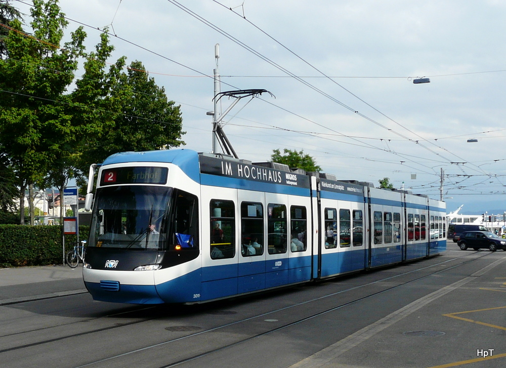 VBZ - Tram Be 5/6 3011 unterwegs auf der Linie 2 in der Stadt Zrich am 10.06.2011