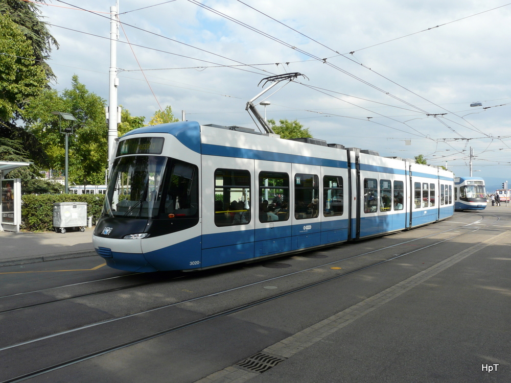 VBZ - Tram Be 5/6 3020 unterwegs auf der Linie 11 in der Stadt Zrich am 10.06.2011