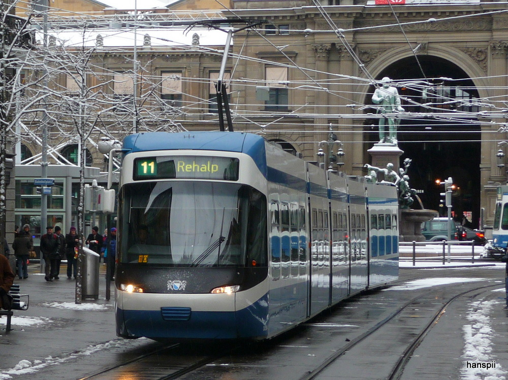 VBZ - Tram Be 5/6 3059 unterwegs auf der linie 11 in Zrich am 02.12.2012