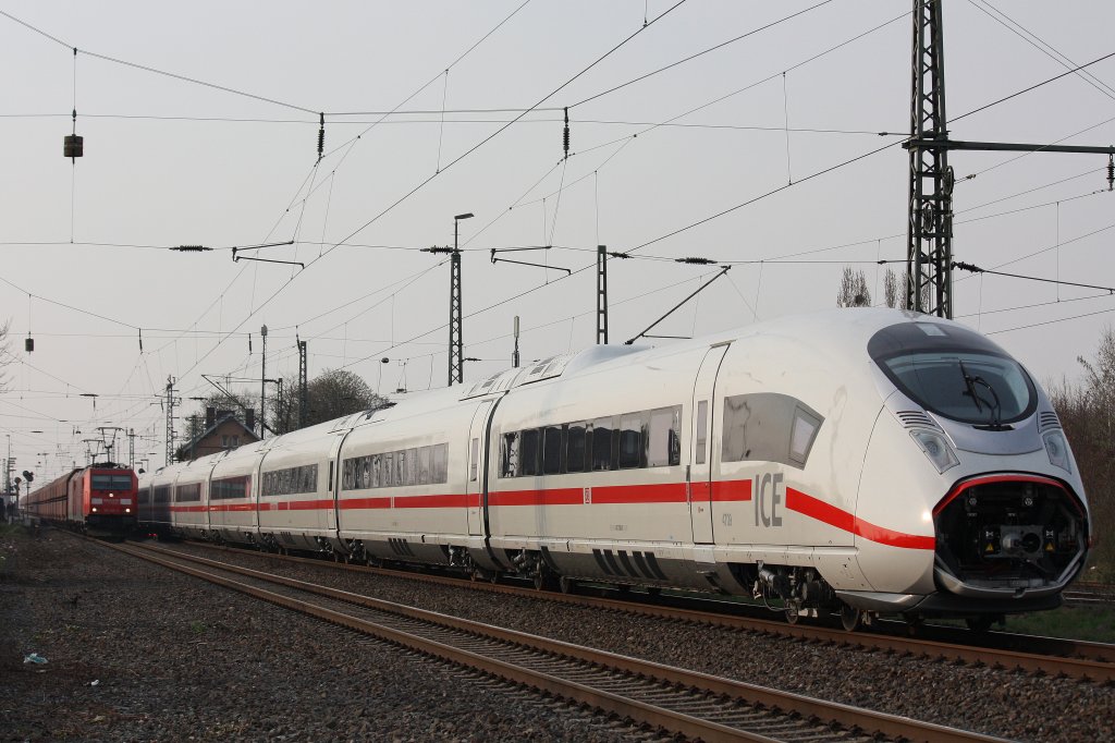 Velaro 4709 wurde am 24.3.12 von Railadventure 421 383 durch Neuss-Nievenheim gezogen.