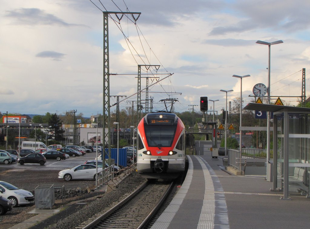 VIAS 406 als VIA 25029 von Neuwied nach Frankfurt (M) Hbf, am 24.04.2012 in Koblenz Stadtmitte.