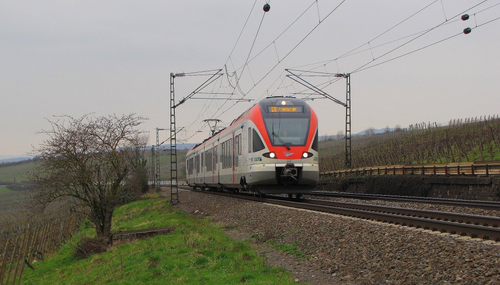 VIAS 412 als VIA 25023 (SE 10) von Neuwied nach Frankfurt (M) Hbf, bei Erbach (Rheingau); 18.03.2011