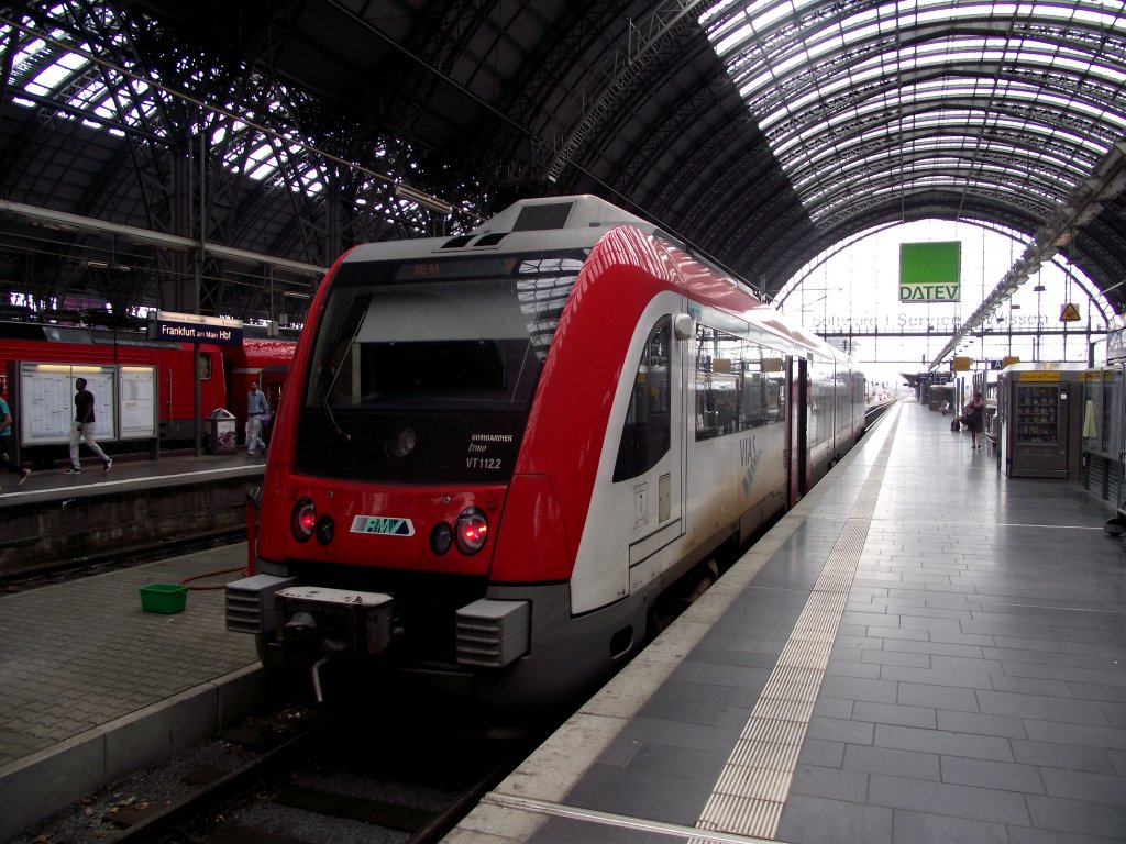 VIAS/Odenwaldbahn Itino Wagen Nummer 112 steht am 08.06.13 in Frankfurt am Main Hbf