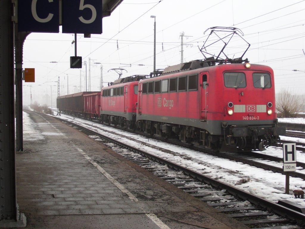 Viel Lok fr wenig Zug.(25.12.2010 in Rheine)