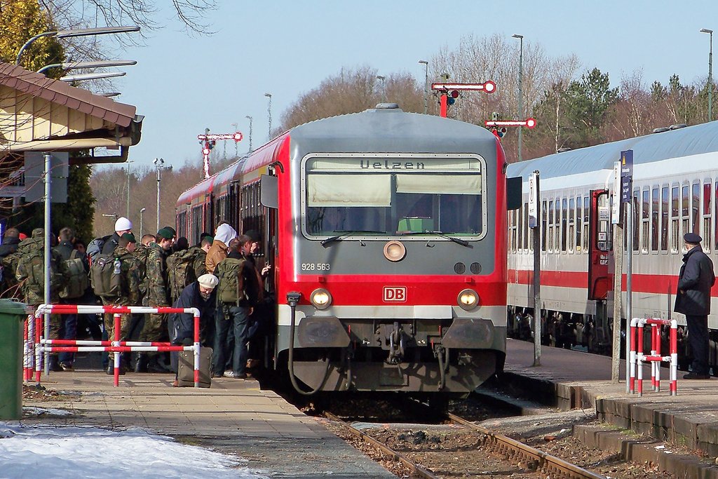 Viele Soldaten wollen in die 928 563. 05.03.10