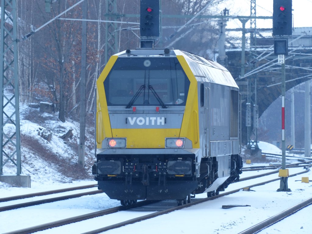 Voith Maxima 30CC 263 006 am 14.03.2013 im Bahnhof Neumark(Sachs.)