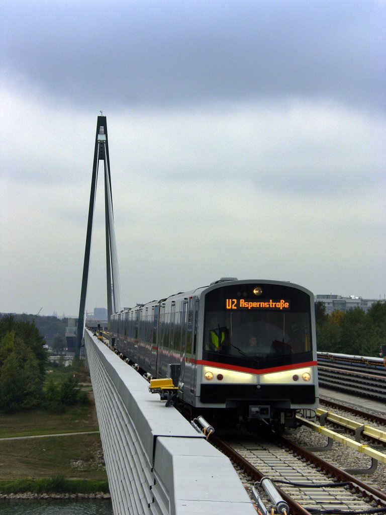 Von der U2 Station  Donaustadtbrcke  am 2.10.2010 geschossen.