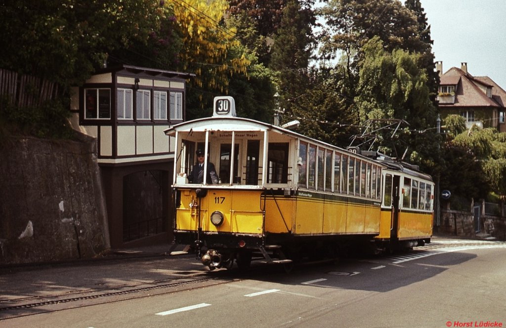 Vorstellwagen 117 und Tw 104 in der Ausweiche Wielandshhe (Mai 1978)