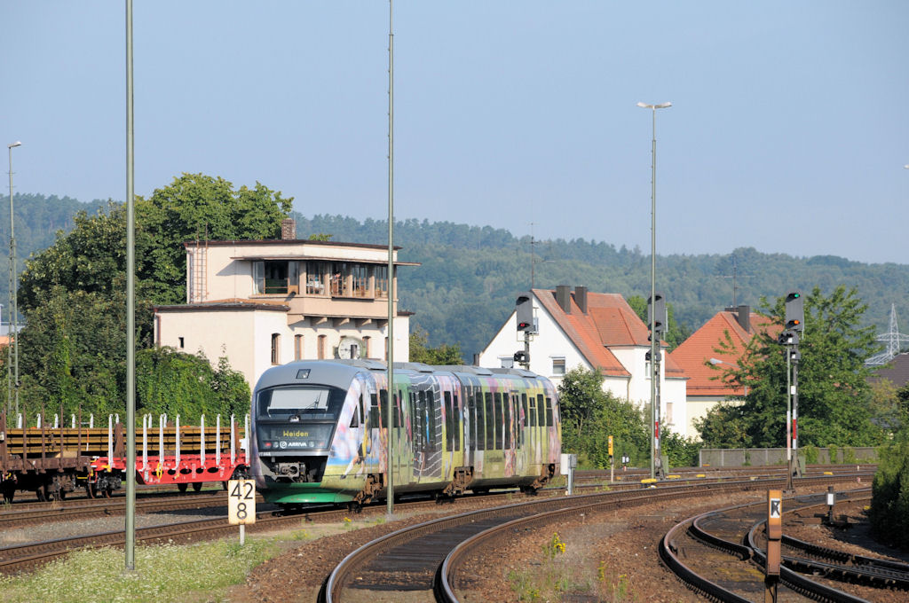 VT 04 der Vogtlandbahn am 21.08.10 von Schwandorf nach Weiden