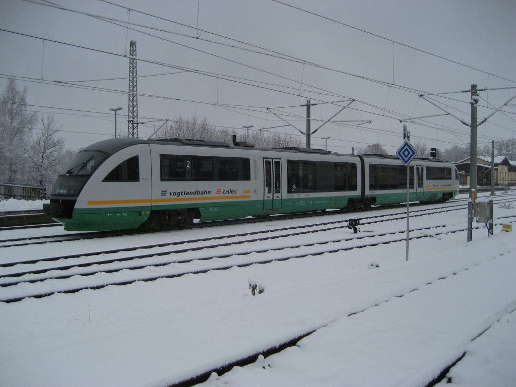 VT 07 der Vogtlandbahn mit neuer Trilex Beschriftung am 26.11.2010 in Neumark.Unter den Namen Trilex nimmt die VBG ab den Fahrplanwechsel am 12.12.10 im Dreilndereck Deutschland,Tschechien,Polen den Verkehr auf.