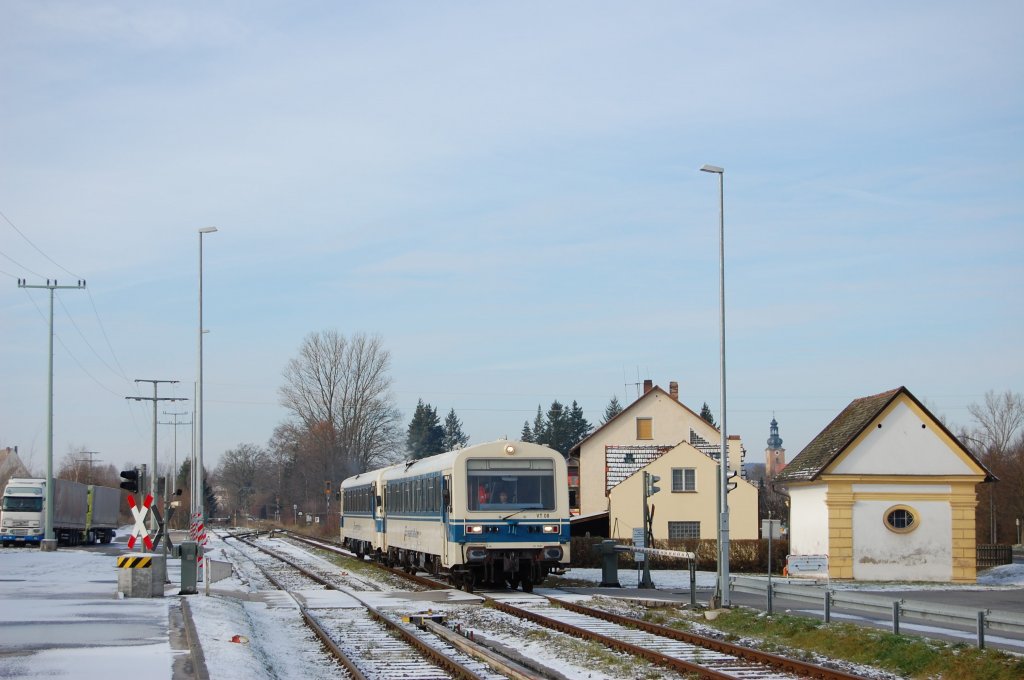 VT 08 + VT 02 als DPN 91800 am 28.11.2010  in Hirschau (Strecke Amberg-Schnaittenbach). Veranstalter dieser Fahrten war der neugegrndete verein Amberger-Kaolinbahn.