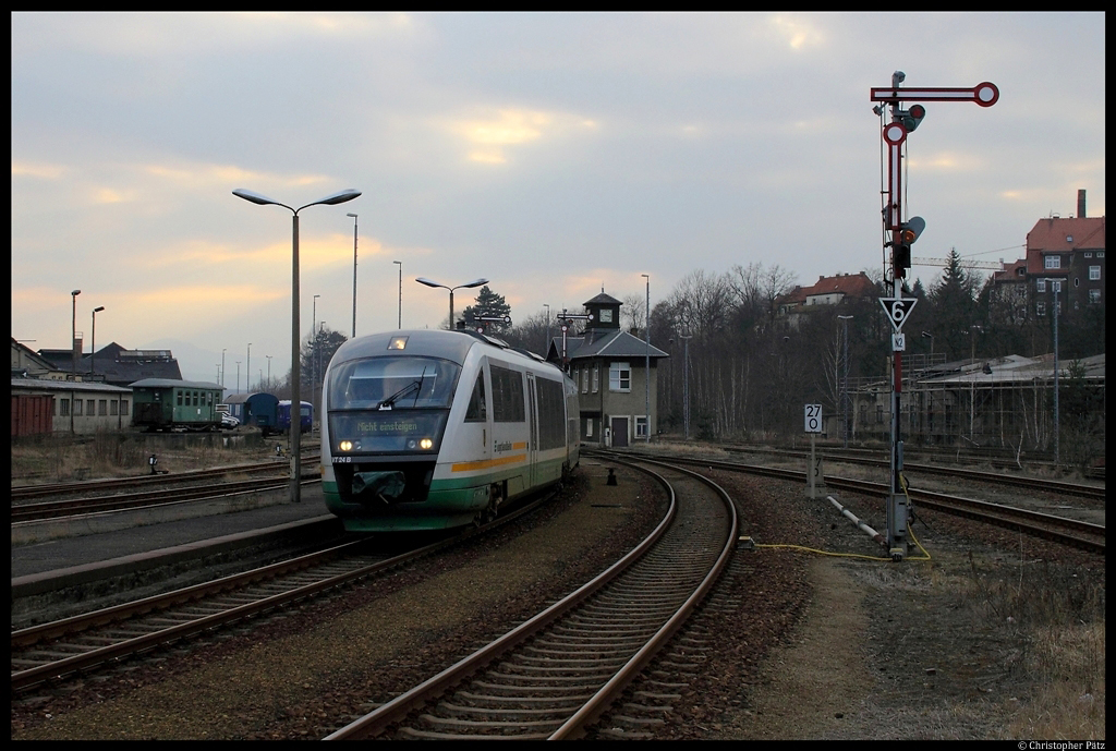 VT 24 der Vogtlandbahn wird am 21.03.2012 in Zittau bereit gestellt und wird in Krze als Trilex nach Teichstatt/Rybnitě fahren.