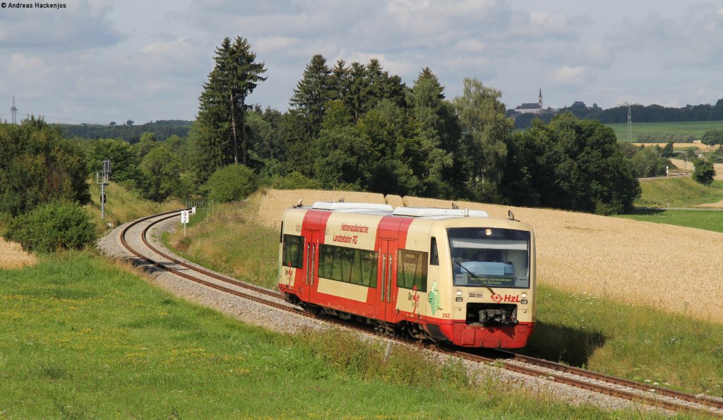 VT 242 als HzL88051 (Br�unlingen Bf-Geisingen Leipferdingen) bei Dei�lingen 30.7.12