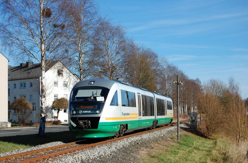 VT 26 der Vogtlandbahn am 14.11.2010 in Helmbrechts. 