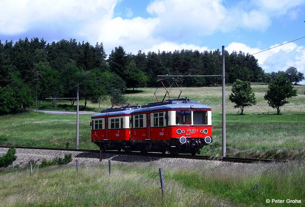 VT 479 203-2 + 201-6 als RB 29925 Cursdorf - Lichtenhain, KBS 563 Cursdorf -  Obstfelderschmiede, Flachstrecke der Oberweibacher Bergbahn, fotografiert bei Lichtenhain am 17.06.2011