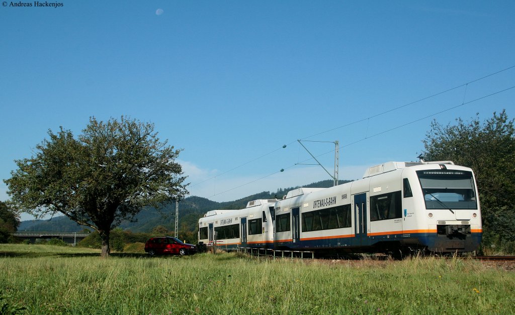 Vt 514 und 526 der OSB als OSB87323 (Bad Griesbach(Schwarzwald)-Freudenstadt Hbf) am Esig Hausach 9.9.09