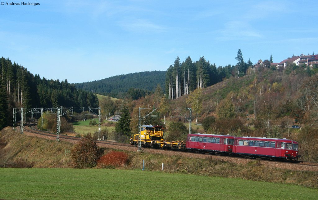 VT 56 und 55 der Hochwaldbahn auf Sonderfahrt (Offenburg-Singen(Htw) am km 70,0 24.10.09