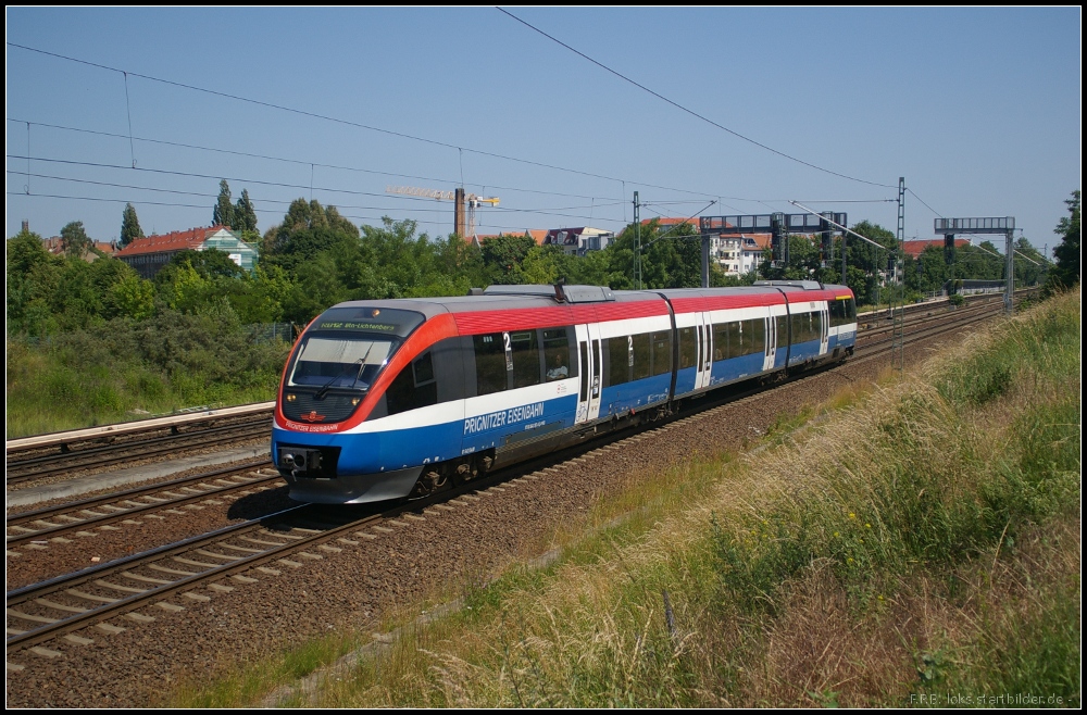 VT 643.04 der Prignitzer Eisenbahn als RB12 nach Bln.-Lichtenberg am 18.06.2012 in Berlin Bornholmer Strae