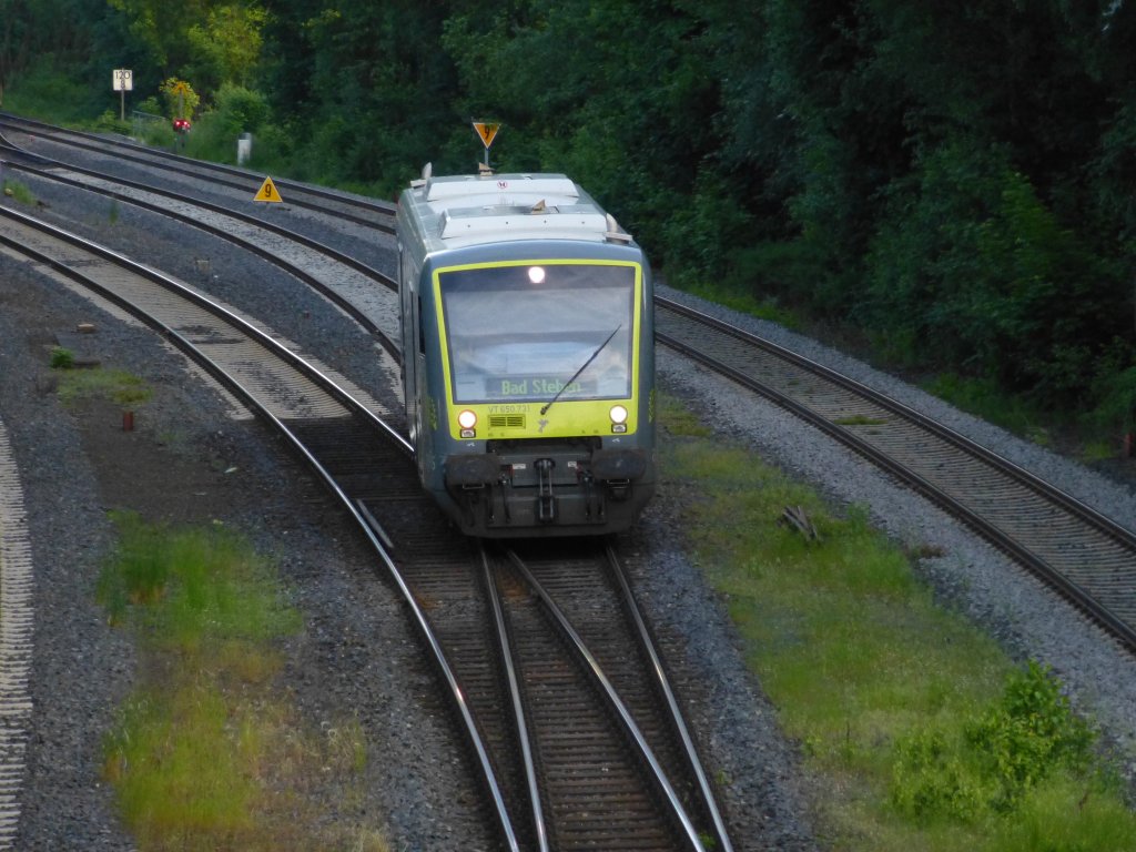 VT 650.731 fährt hier als Agilis nach Bad Steben.
Aufgenommen kurz vor dem Bahnhof von Oberkotzau, 13.Juni 2013.