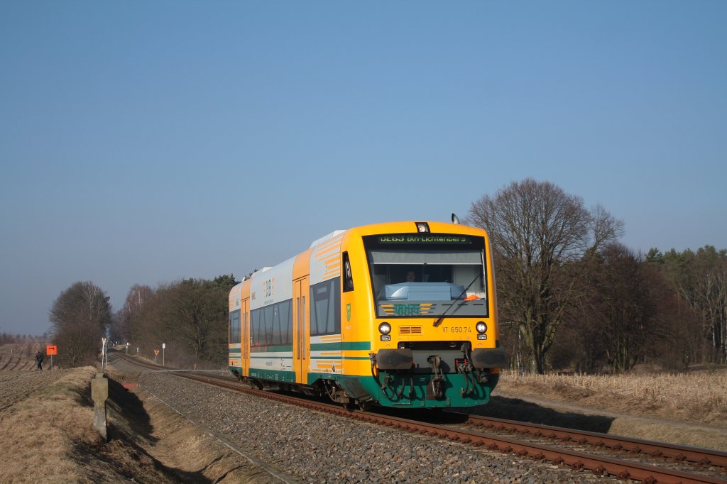 VT 650.74 der ODEG zwischen Joachimsthal und Britz am 26.02.2011