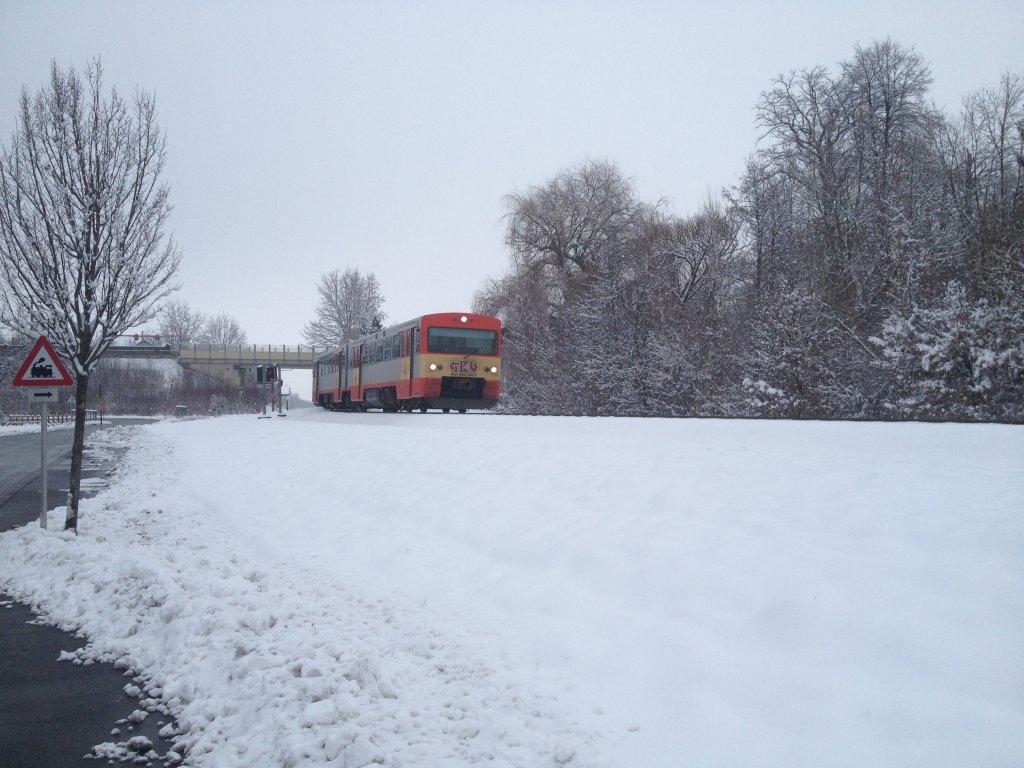 VT 70.09 als R 8507 am 15.01.2013 kurz vor der Einfahrt in den Bahnhof Lannach. Die Nachmittagszge nach Wettmannsttten sind fast die einzigen Zge auf der Wieser-Bahn welche noch mit den VT 70 Triebwgen gefahren werden. 