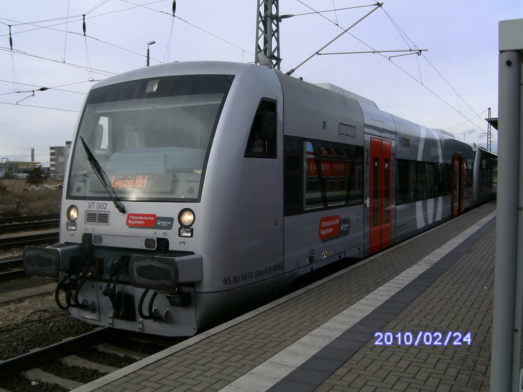 VT002 alias 95 80 0650 534-0 D-VVRO der MitteldeutschenRegiobahn am 24.02.2010 in Bitterfeld(MRB54 LBT-LL).