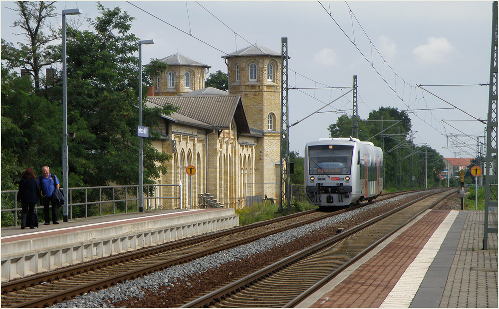 VT014 (MRB,Veolia) in Delitzsch oberer Bahnhof,  09.08.2012