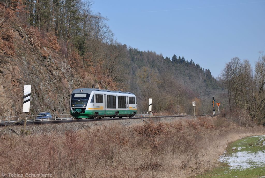 VT13 (95 80 0642 313-0 D-VBG) am 04.03.2013 als VBG81115 bei Nabburg