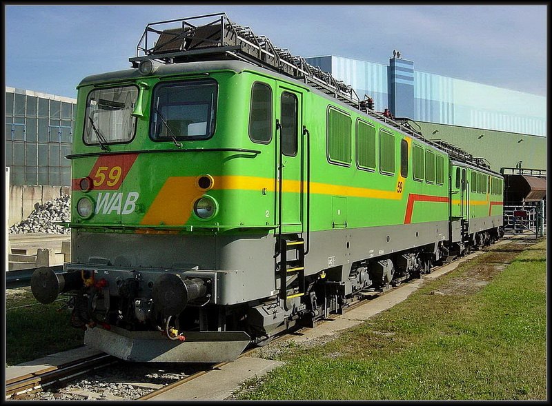 WAB 59 & WAB 61 auf  Parkstellung  vor der Volkswerft Stralsund. am 07.08.06 