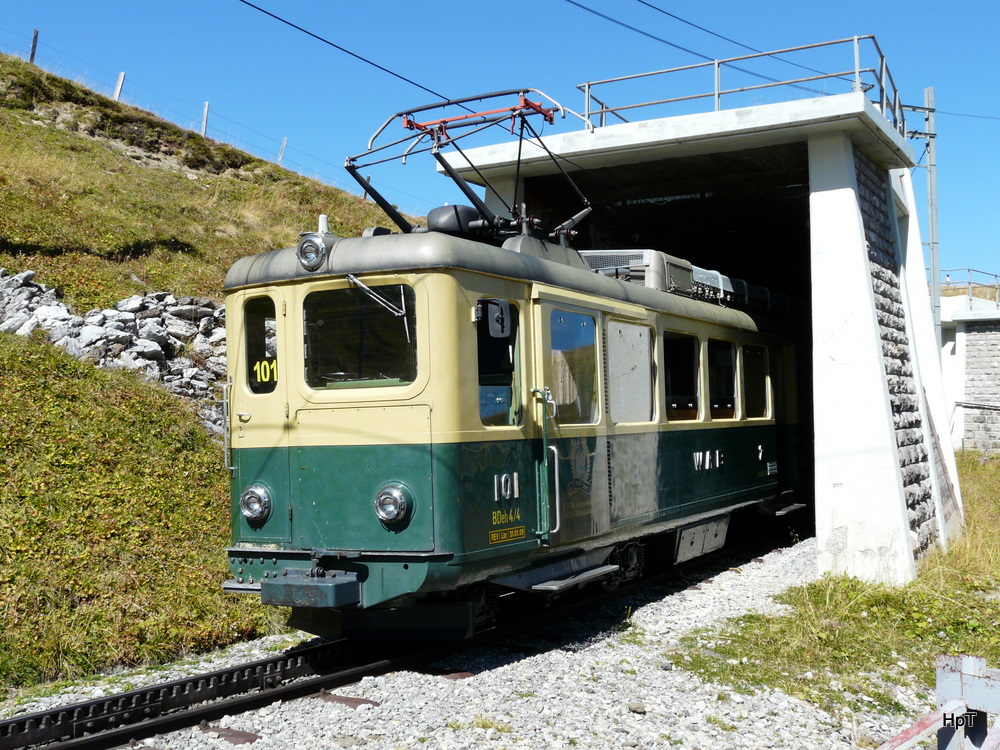 WAB - Triebwagen BDeh 4/4  101 auf der Kleine Scheidegg am 16.09.2011