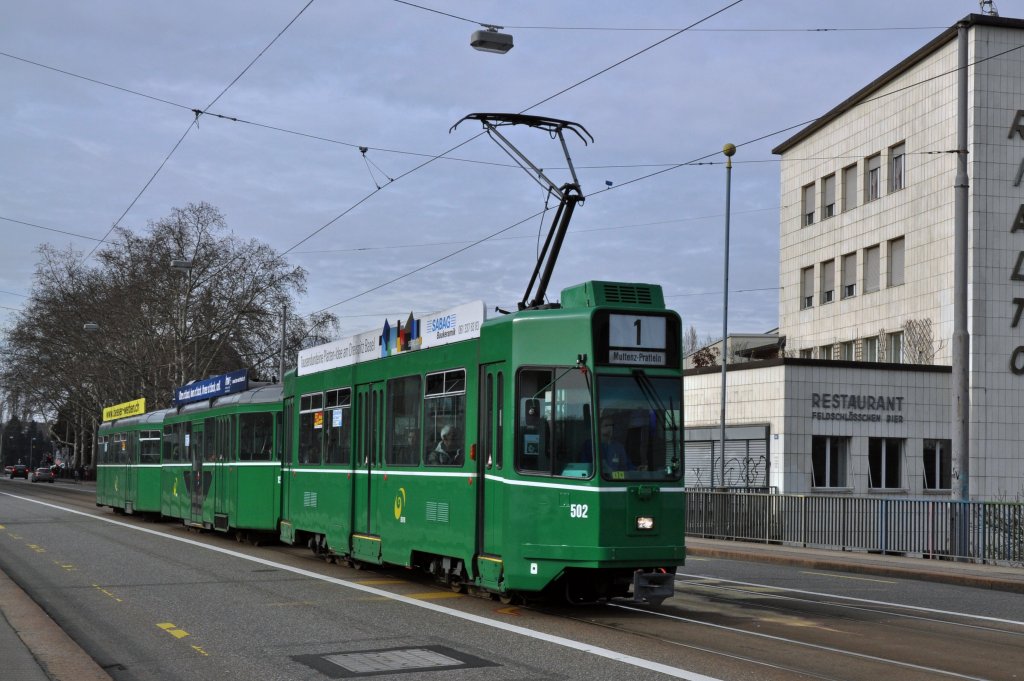 Whrend der Basler Fasnacht werden viele Linien umgeleitet oder verlngert. Die Linie 1 fhrt bis nach Pratteln. Die Aufnahme stammt vom 28.02.2012.