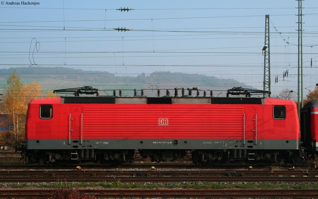 Whrend des Wochenendes sind imemr einige Garnituren in Lauda abgestellt so auch am 1.11.09, die 143 172-5