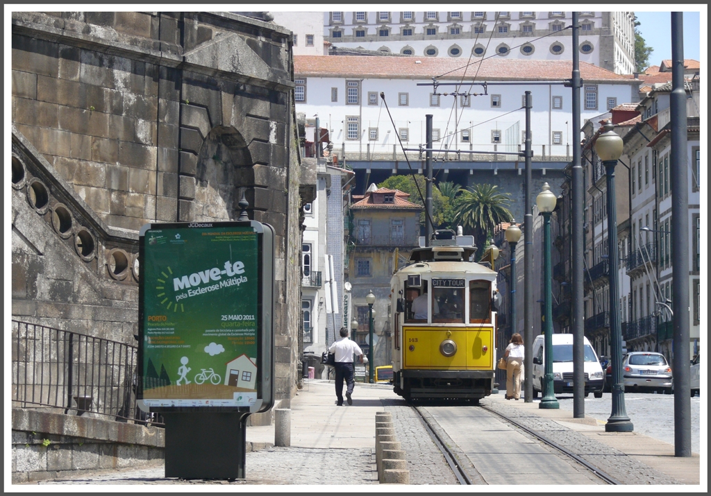 Wagen 143 macht ab Infante eine City Tour. (15.05.2011)