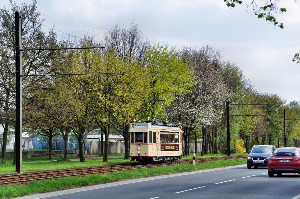 Wagen 178 als Maibaumexpress bei Sarstedt (01.05.2013)
