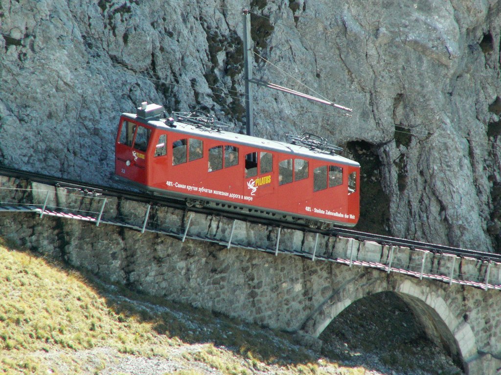 Wagen 22 in der 48% Steigung fhrt wie alle Wagen,abgebgelt talwrts. 07.10.10