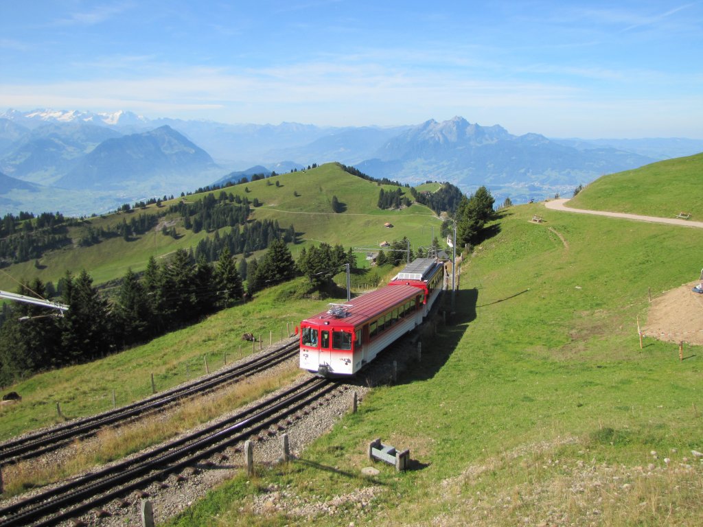 Wagen 32 der Viznau Rigibahn auf dem Rigi am 31.August 2011