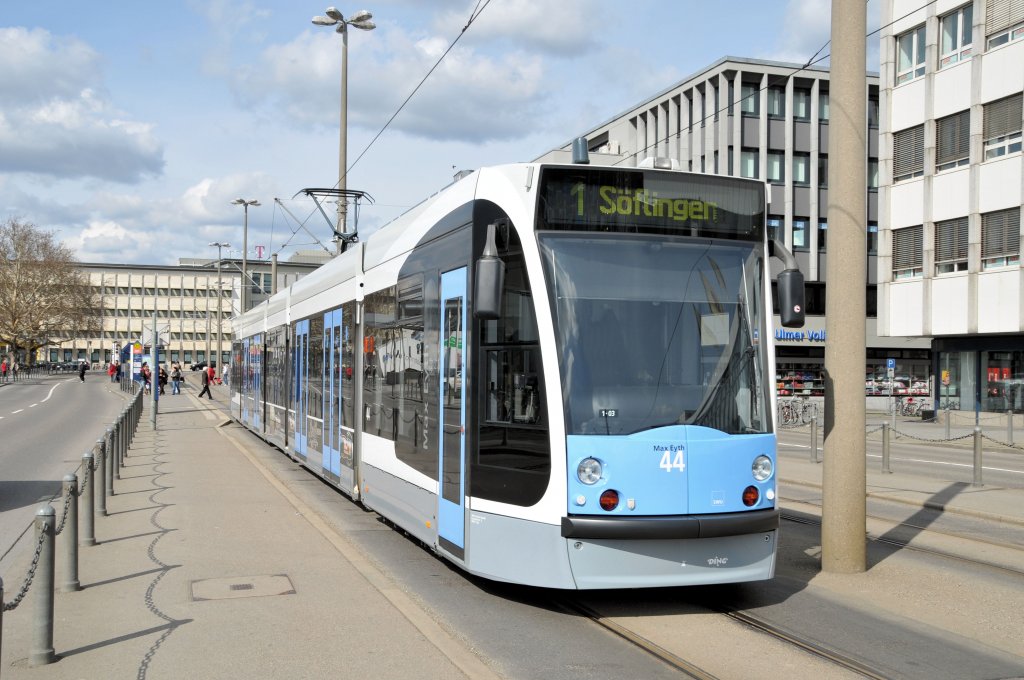 Wagen 44 am 02.04.10 am Ulmer Hbf