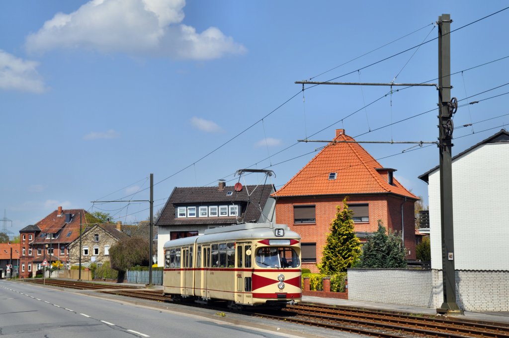 Wagen 522 als Maibaumexpress bei Heisede Langer Kamp (01.05.2013)
