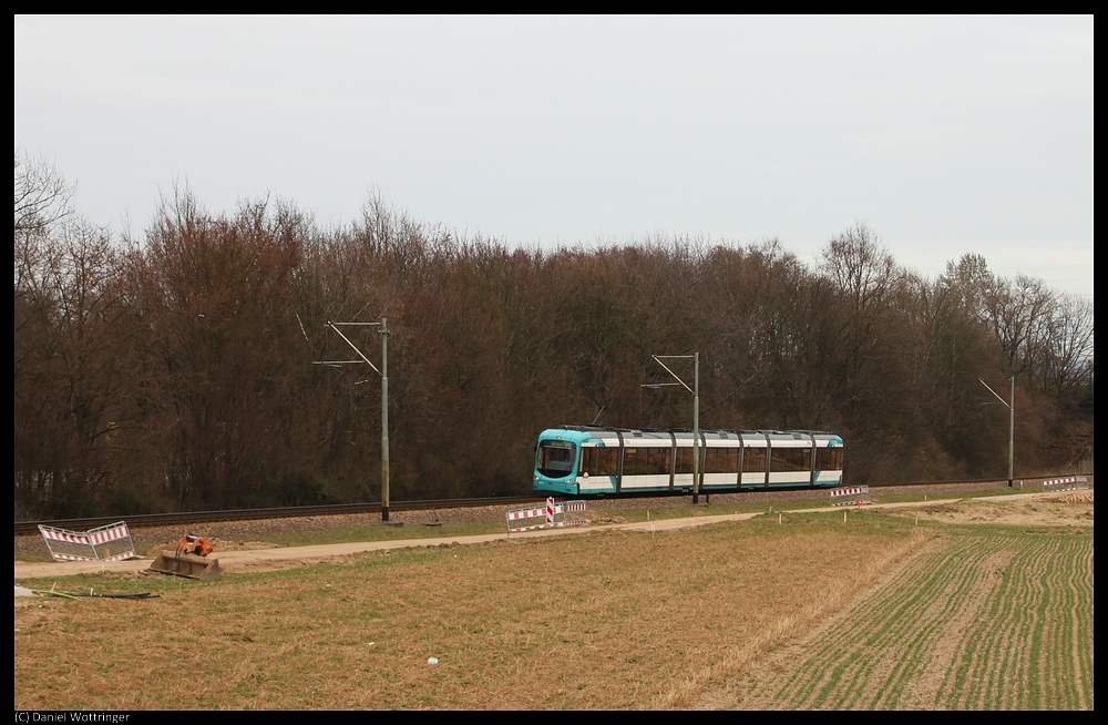 Wagen 5701 nahe des Hp Hohensachsen. 13. Mrz 2011