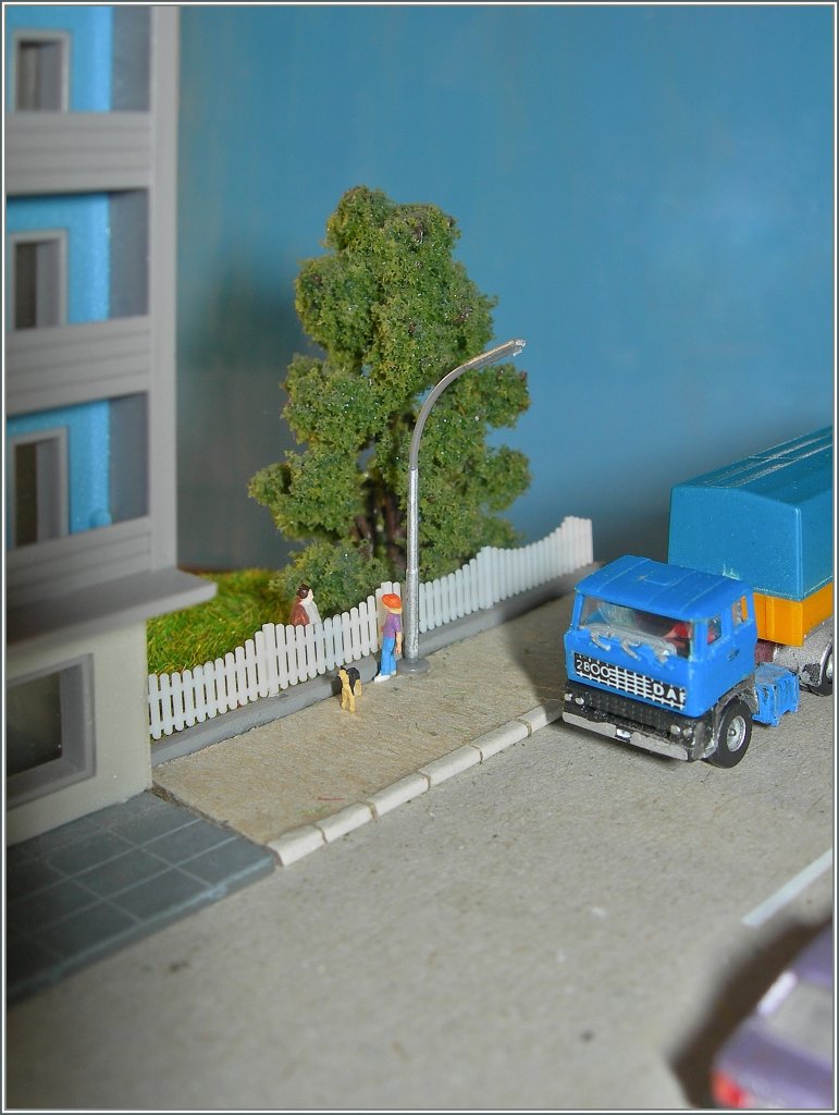 Was sich wohl Neffe und Onkel so ber den Zaun alles zu erzhlen haben...?
31. Jan. 2013