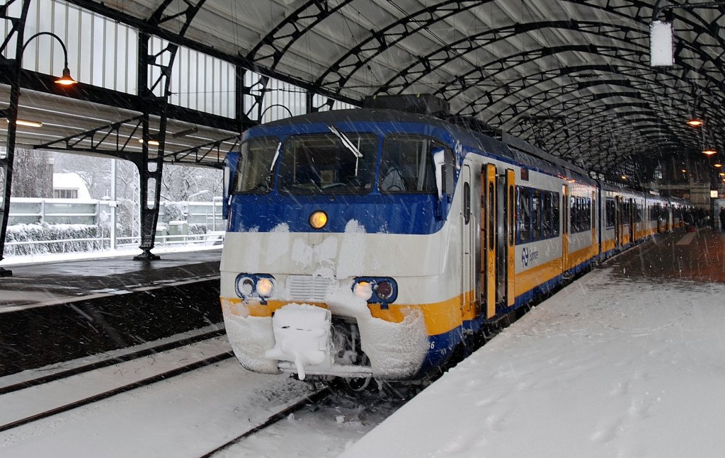 Wegen denn vielen neuschnee gab es heute am 16.12 2010 nur Sprinter in Haarlem.