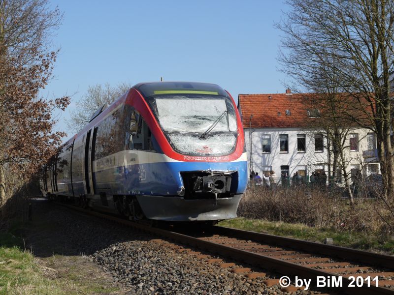 Wenn man den Aktive Fhrerstand anschaut ist das ein Glck das der Tf nicht verletzte wurde. 24.03.2011