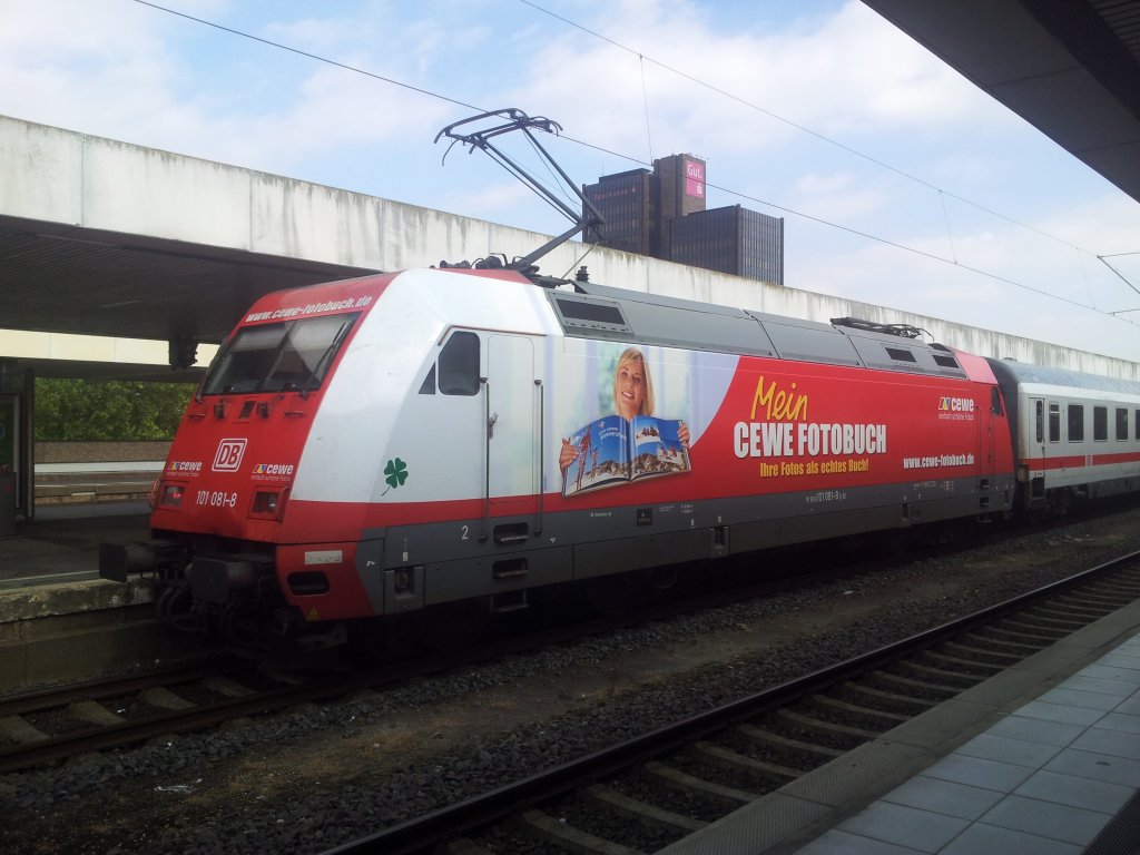 Werbelok der BR 101 am 07.09.2010 in Hannover Hbf.